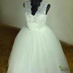 Ball Gown V-neck Floor-length Wedding Dress