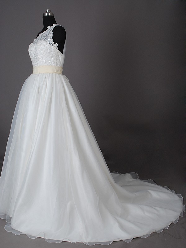 Boho A Line Off the Shoulder Sleeveless Lace Sweep/Brush Train Wedding Dress